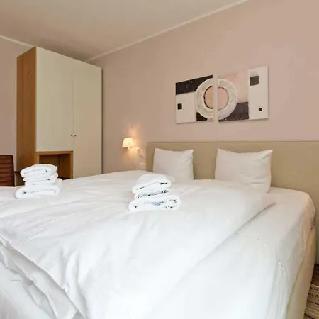 Quartier Ahlbeck App 04 アパート ゼーバート・ヘリングスドルフ